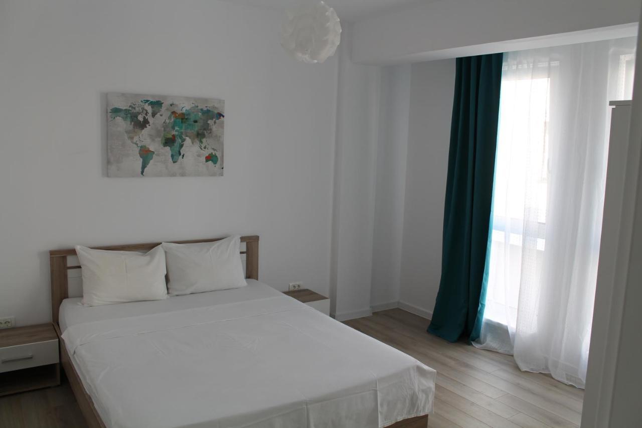 Visaj Homes Giroc Екстериор снимка