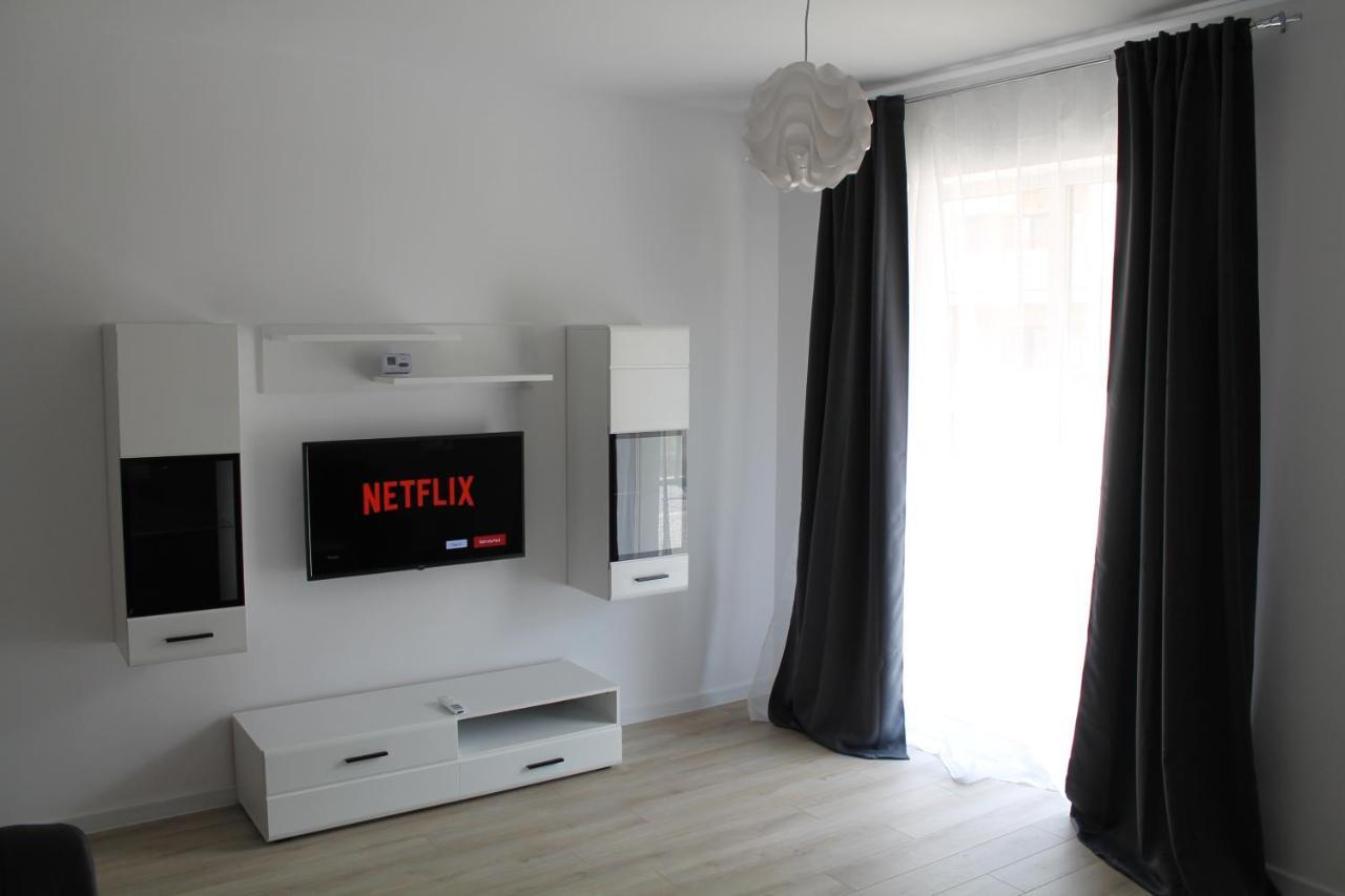 Visaj Homes Giroc Екстериор снимка